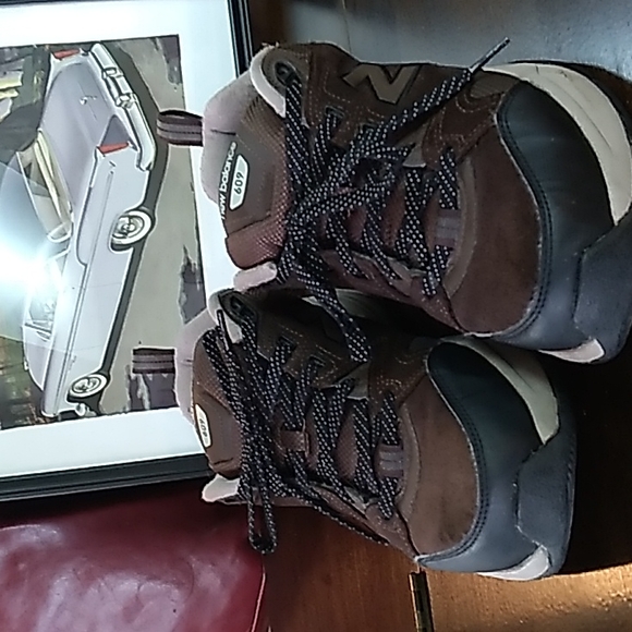 New Balance 609 men's size 10 - Picture 2 of 4